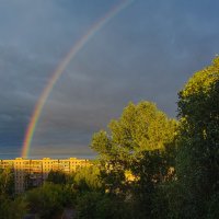 Вечерняя радуга :: vladimir Bormotov