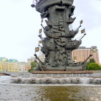 Основание памятника Петру I в Москве. :: Елена 