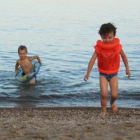 Море и дети :: ludmila 