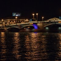 Санкт-Петербург, развод моста :: Сергей Ядренников