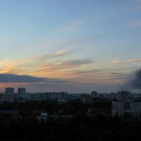 пожар на закате сегодня в Москве :: Елена Познокос