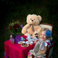 Чаепитие маленькой принцессы :: Alena Pilyasinskaya