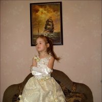 Первое бальное платье. Почти Ассоль... :: Нина Корешкова
