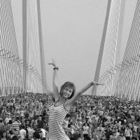 Открытие Золотого моста во Владивостоке :: Виктория ЖиВи