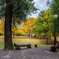 Осенний парк :: Валерьян 