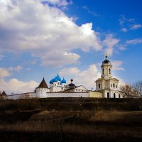 Высоцкий мужской монастырь :: Денис Тарасов