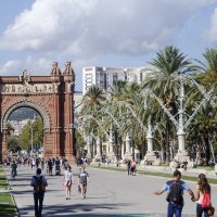 Триумфальная арка в Барселоне. :: Олег Чернецов