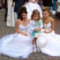 На параде невест :: Нина Корешкова