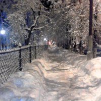 Снег идет :: Александр Акилов