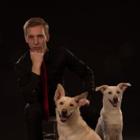 Сева с собаками :: Любовь Советова