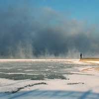 Где быть наедине с водой горящей :: Александр | Матвей БЕЛЫЙ