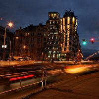 Night Dancing House :: Larisa Ulanova