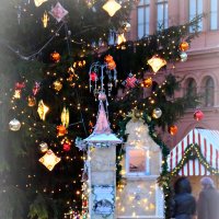 Рождественский базарчик на Домской площади в Риге :: Natali 