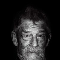 JOHN HURT, актер :: Denis Makarenko