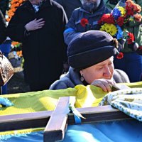 У Чернівцях поховали Леоніда Петихачника, загиблого у зоні АТО :: Степан Карачко