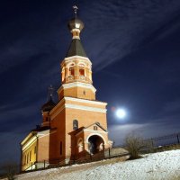 церковь в ночи :: Александр Александр