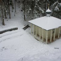 Святой Печерский источник.Часовня Николая Чудотворца :: Елена Павлова (Смолова)