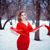 Lady in red :: Карина Осокина
