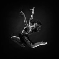 Из серии "Динамика танца и ... " :: Vladimir Sagadeev