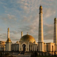 Мечеть в Кипчаке :: Григорий Карамянц