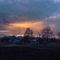 Закат весной. :: Наталья Петрушова