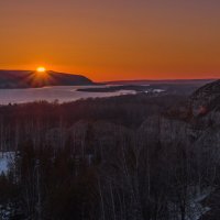 Закат в Жигулевских горах. :: Сергей Исаенко