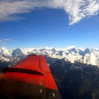 Непал. Под крылом самолета :: Елена Познокос