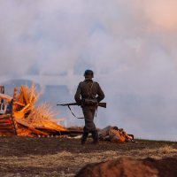 8 мая 2015 года, Могилев, реконструкция :: Сергей Дзен