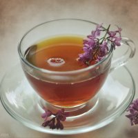 Чай с ароматом сирени :: Олеся Стоцкая