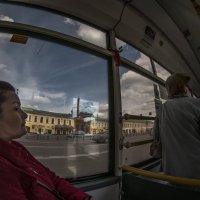Еду в автобусе, смотрю в окно :: Ирина Данилова
