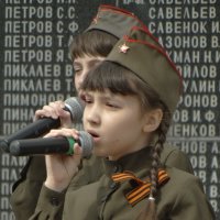 дети о войне... :: Михаил Жуковский