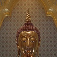 Золотой Будда Бангкока :: Евгений Печенин