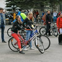 Северодвинск. Велопарад. Подгруппы группы симметрии :: Владимир Шибинский