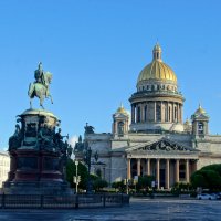 На Исаакиевской площади :: ПетровичЪ,Владимир Гультяев