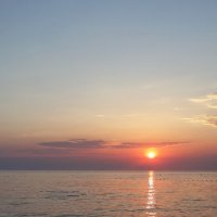 Азовское море на закате. :: Ева Такус 