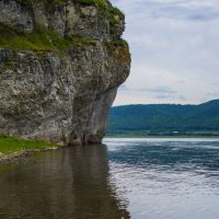 Утёс на Ангаре :: Сергей Шаврин