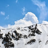 облако в горах :: Горный турист Иван Иванов