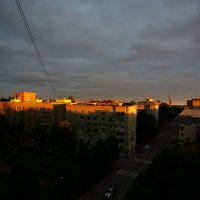 Закат в городе... :: Vladimir 