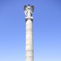 Памятник козацтву на берегу с.Тягинка :: Алексей Климов