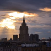 Закат над Москвой :: Наталья Левина