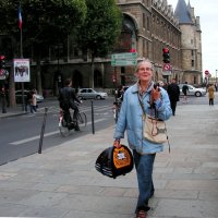 Прогулки по Парижу: парижанка :: Елена Даньшина