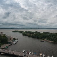 Вид на Выборгский порт со смотровой площадки башни св. Олафа :: Алексей Кошелев