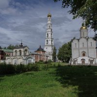 Николо-Ухтомский монастырь в Угреше :: Алексей Ларин
