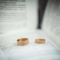 Рифленые обручальные кольца :: Андрей Капшуков 