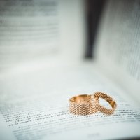Рифленые обручальные кольца :: Андрей Капшуков 