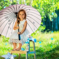 Girl with umbrella :: Helena Sidorova