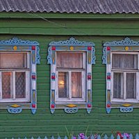 Закатные окна на русском севере, дом у трассы. :: Natalia Mihailova