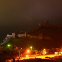 Ночь над Генуэзской крепостью :: helenly 