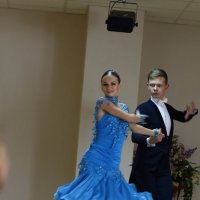Танец :: Виктор Коршунов