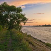 Закат на Волге. :: Виктор Евстратов